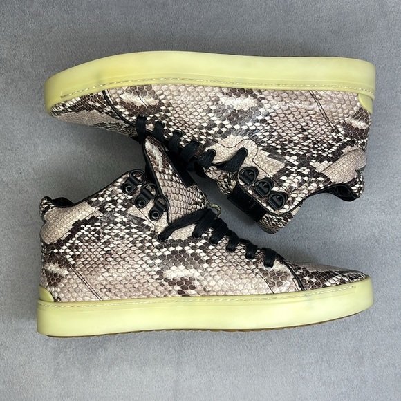 🔥🔥🔥Rag & Bone Snakeskin High-Top Sneakers Size 8🔥🔥🔥 - Picture 9 of 10